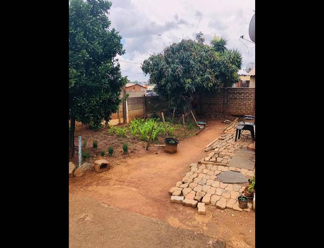 2 BEDROOM HOUSE FOR SALE IN COSMO CITY